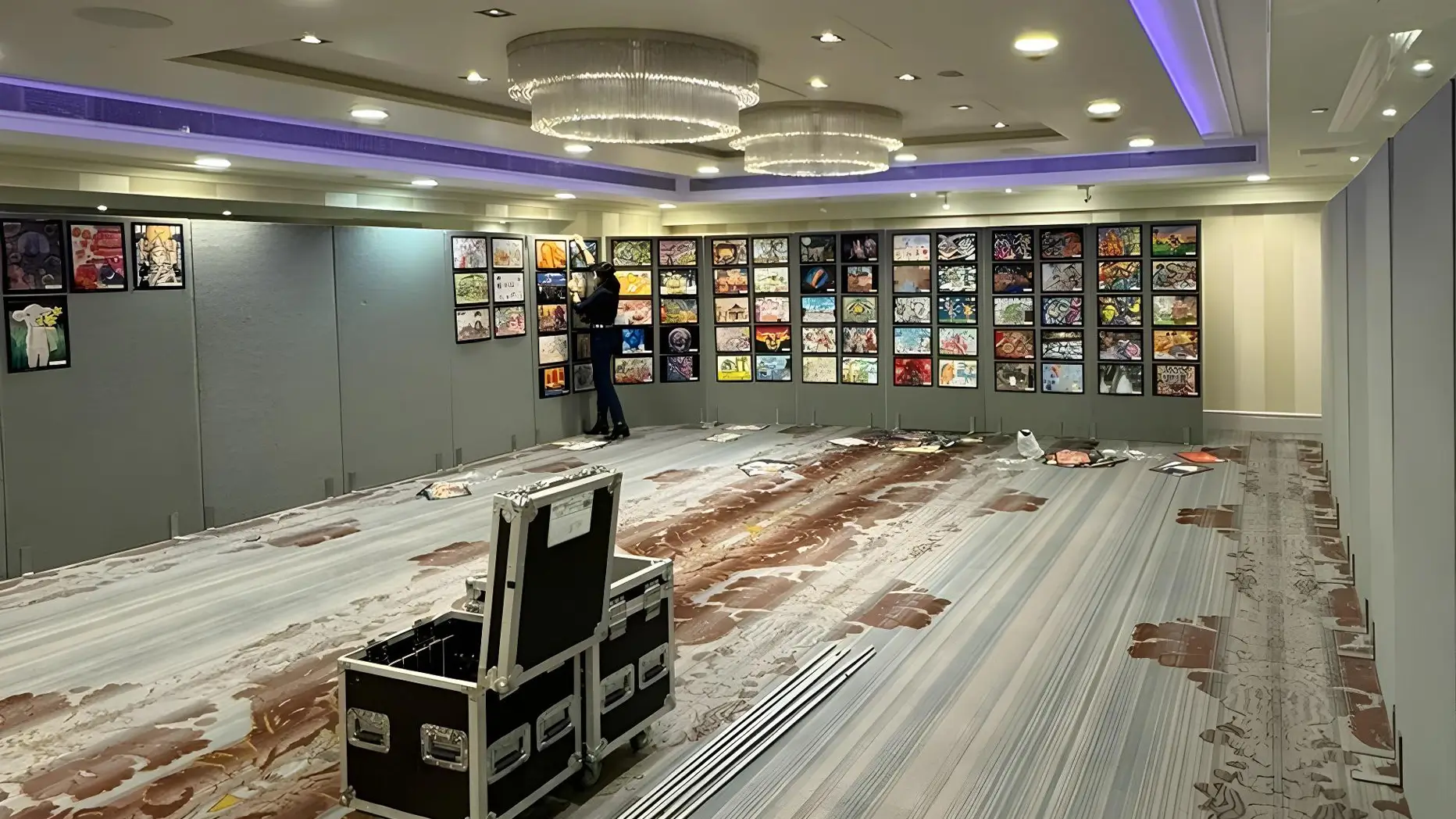 Large trade show exhibit